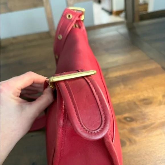 Coach Vintage 90’s Patricia’s Legacy Red Leather Shoulder Crossbody Bag #9951 - Picture 14 of 16